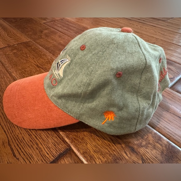 Curaçao cap - Picture 4 of 5